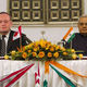 Embarrassed Chrétien and Kalam restore diplomatic relations.